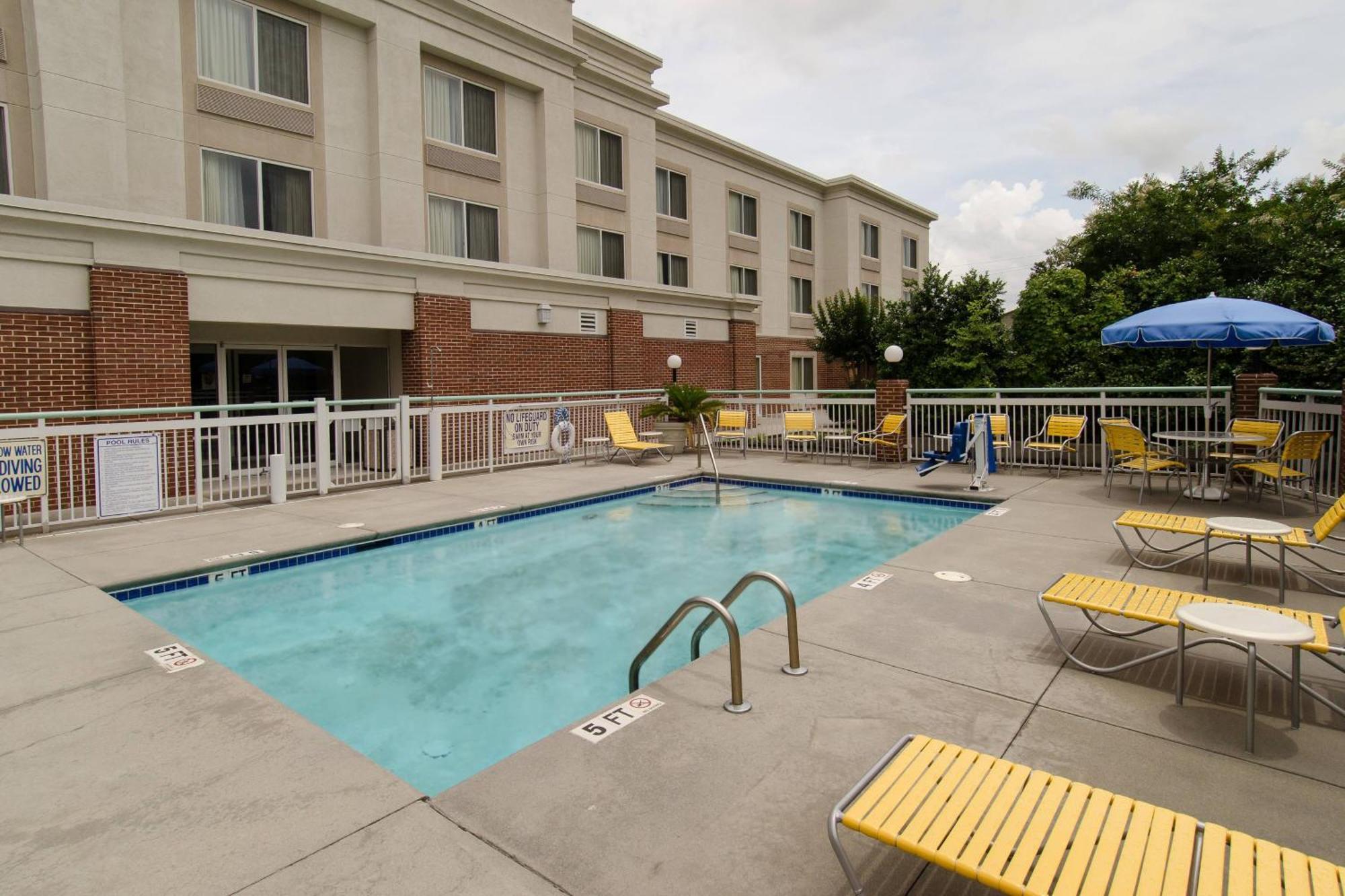 Fairfield Inn הארטסוויל מראה חיצוני תמונה